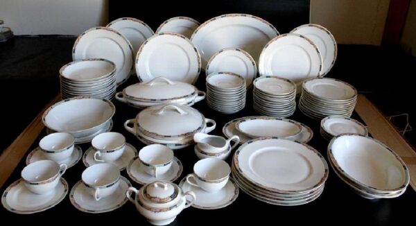 KPM Dinner Set 100pc