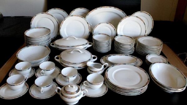 KPM Dinner Set 100pc