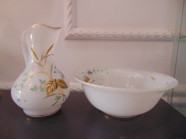 French Milk Glass Opaline Jug and Basin