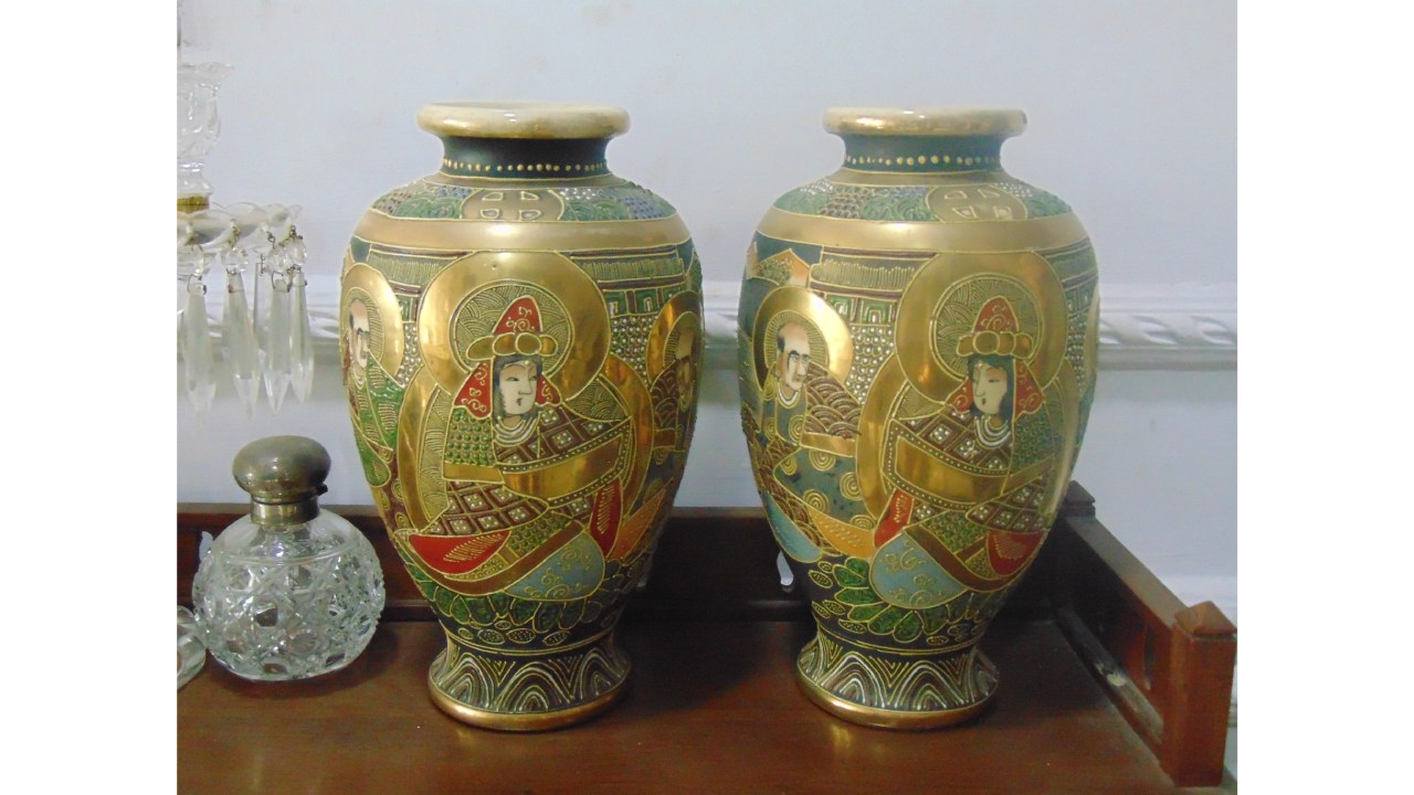 Japanese Satsuma Meiji Vases